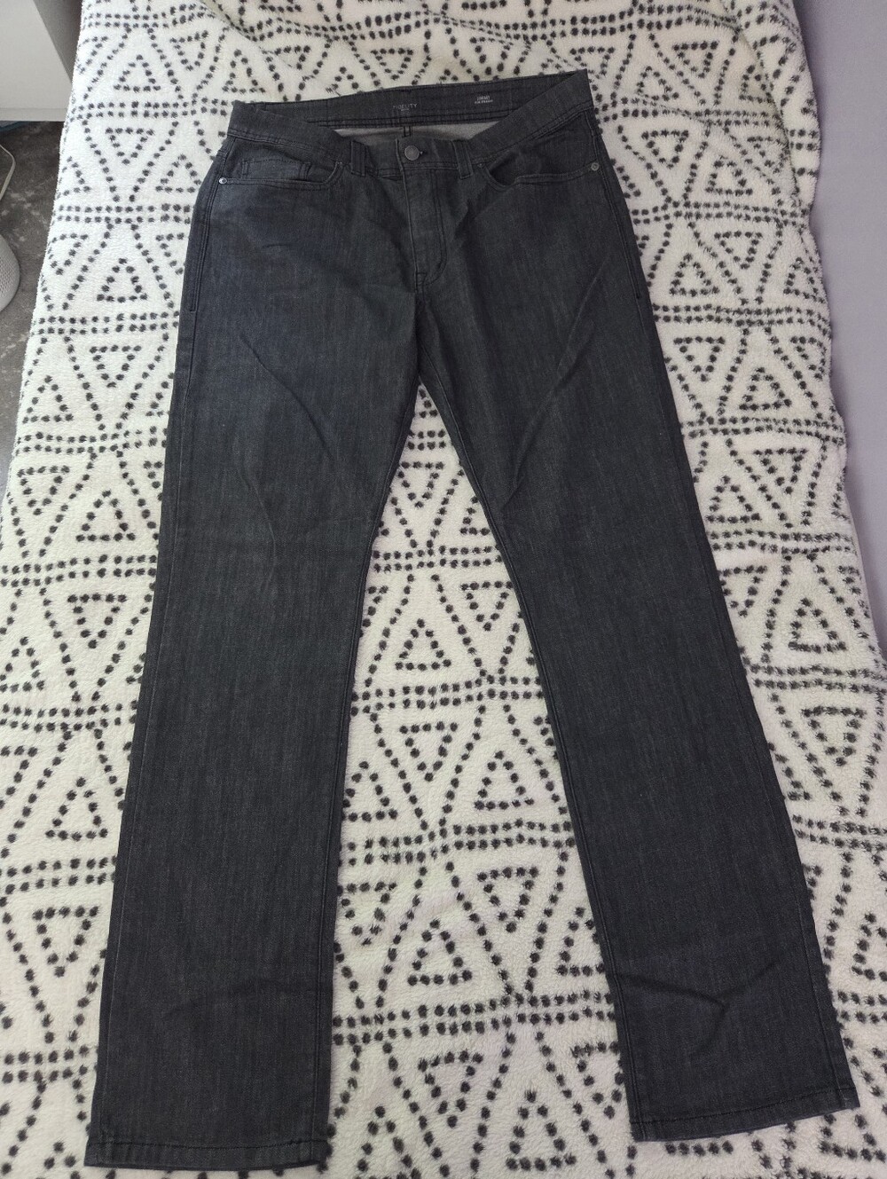 Fidelity Denim Straight Jeans in Charcoal Gray Size 38